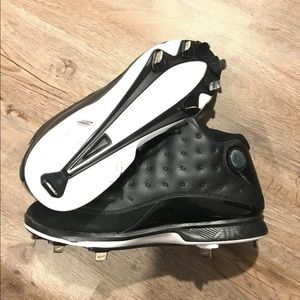 retro 13 baseball cleats